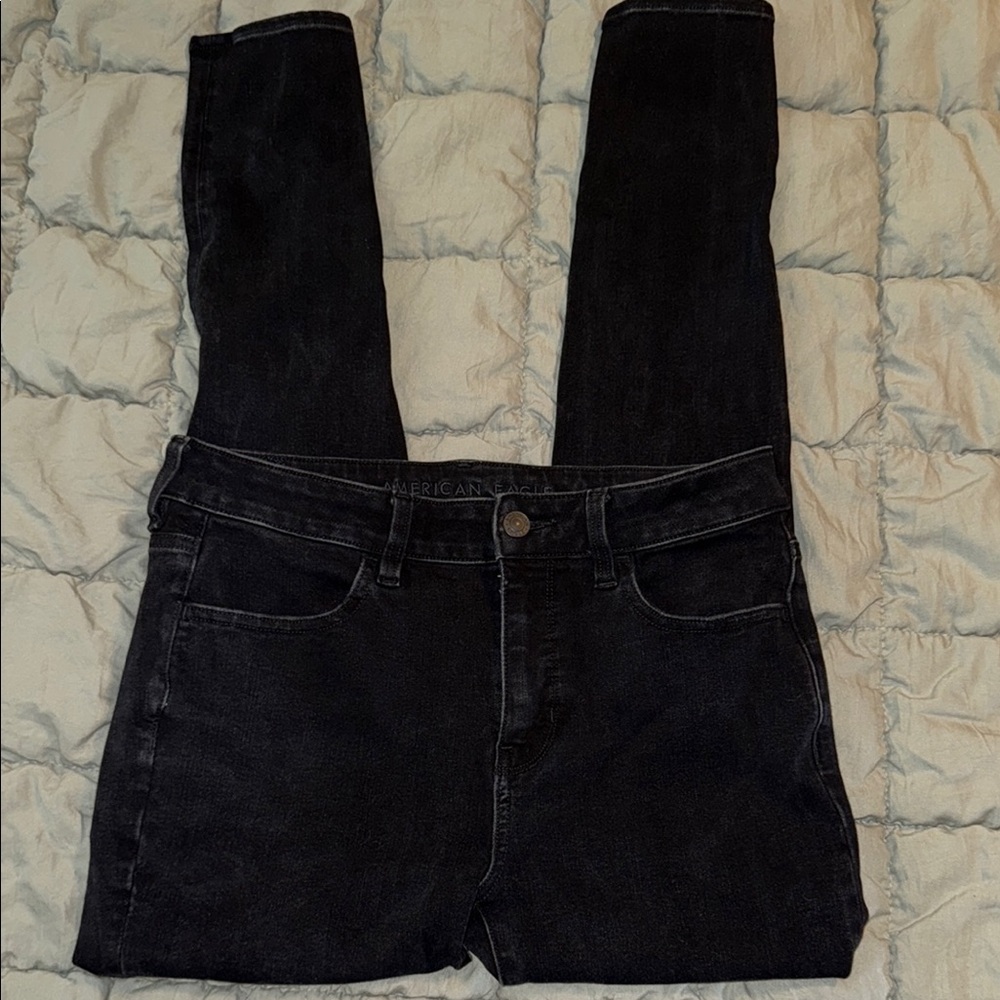 American Eagle Outfitters Women's Black Skinny Jeans size 8